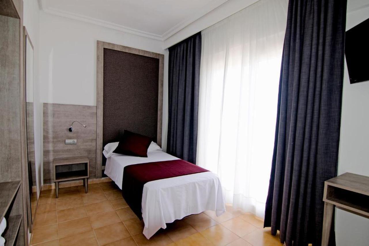 Hotel Vibra Marco Polo II - Adults Only Sant Antoni de Portmany Exterior foto