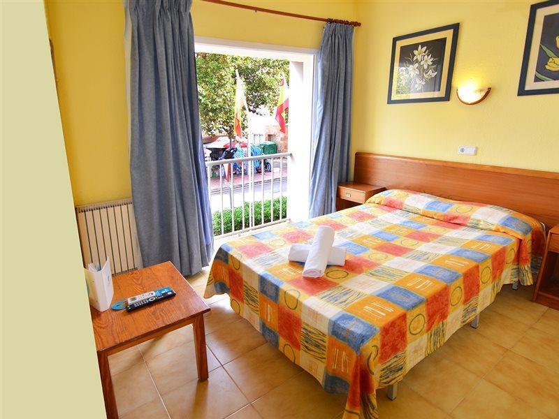 Hotel Vibra Marco Polo II - Adults Only Sant Antoni de Portmany Exterior foto