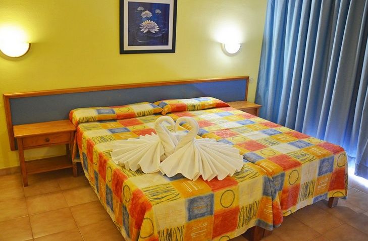 Hotel Vibra Marco Polo II - Adults Only Sant Antoni de Portmany Exterior foto